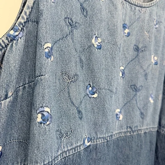 Embroidered Denim Maxi Dress Sleeveless Scoop Neck Size L - Picture 4 of 10